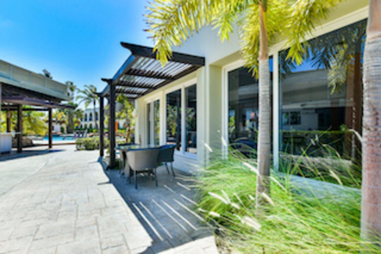 Talk Of The Town Beach Hotel & Beach Club By Gh Hoteles Oranjestad Buitenkant foto