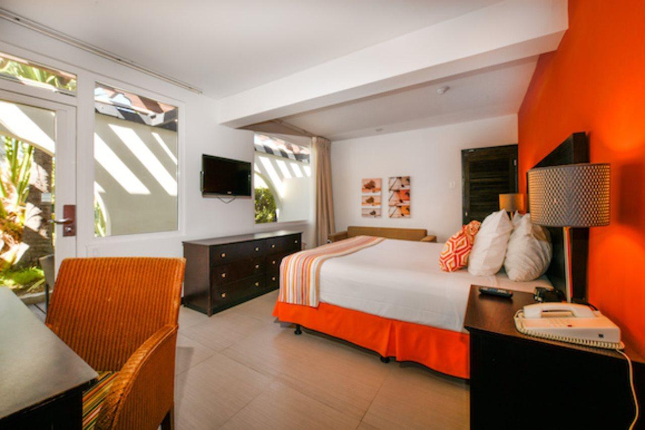 Talk Of The Town Beach Hotel & Beach Club By Gh Hoteles Oranjestad Buitenkant foto